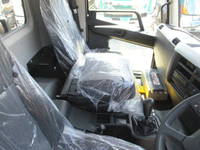 三菱ふそうファイターコンテナ専用車中型（4t）[写真25]