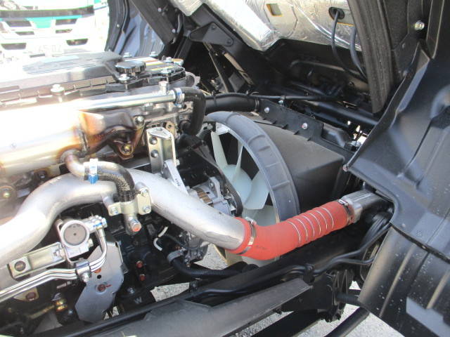 三菱ふそうファイターコンテナ専用車中型（4t）[写真36]