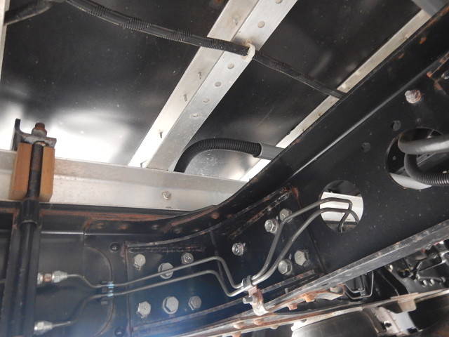 日野レンジャーアルミウイング中型（4t）[写真10]