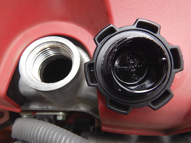 日野レンジャーアルミウイング中型（4t）[写真18]