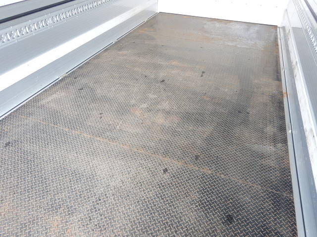 日野レンジャーアルミウイング中型（4t）[写真29]