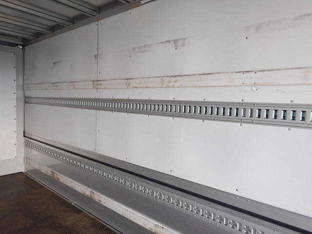 日野レンジャーアルミウイング中型（4t）[写真30]