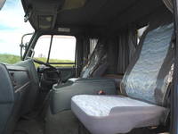 UDトラックスコンドルセルフクレーン4段増トン（6t・8t）[写真36]