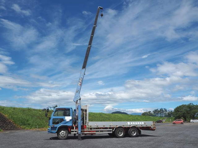 UDトラックスコンドルセルフクレーン4段増トン（6t・8t）[写真05]