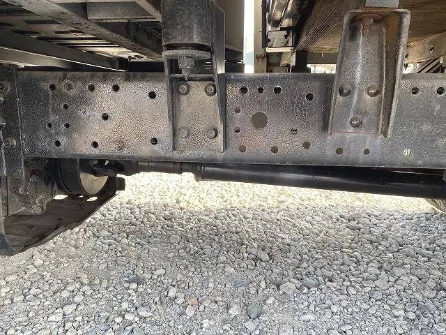 三菱ふそうキャンターガッツダブルキャブ（Wキャブ）小型（2t・3t）[写真22]