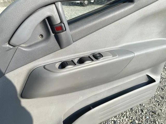 三菱ふそうキャンターガッツダブルキャブ（Wキャブ）小型（2t・3t）[写真32]