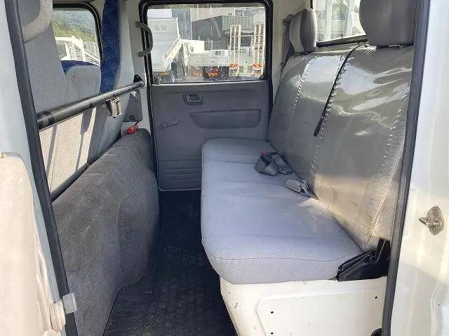 三菱ふそうキャンターガッツダブルキャブ（Wキャブ）小型（2t・3t）[写真35]