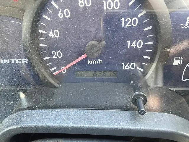 三菱ふそうキャンターガッツダブルキャブ（Wキャブ）小型（2t・3t）[写真37]