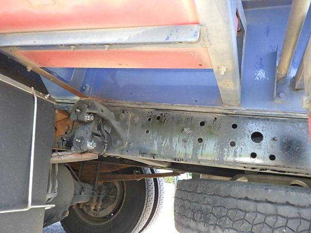 三菱ふそうファイタータンク車（タンクローリー）中型（4t）[写真17]