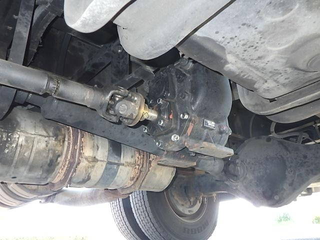 三菱ふそうファイタータンク車（タンクローリー）中型（4t）[写真19]