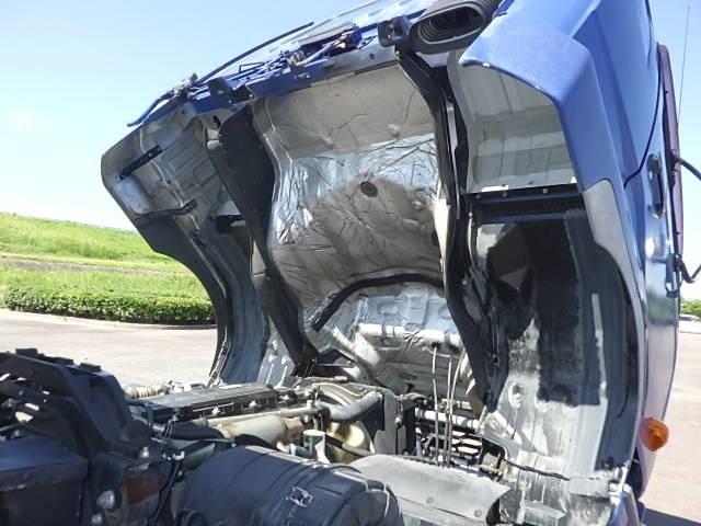 三菱ふそうファイタータンク車（タンクローリー）中型（4t）[写真31]