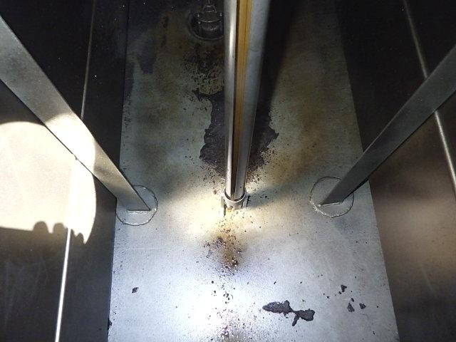 三菱ふそうファイタータンク車（タンクローリー）中型（4t）[写真08]