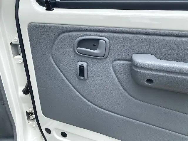 日野デュトロダブルキャブ（Wキャブ）小型（2t・3t）[写真20]