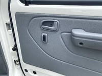 日野デュトロダブルキャブ（Wキャブ）小型（2t・3t）[写真21]