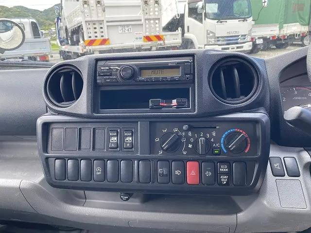 日野デュトロダブルキャブ（Wキャブ）小型（2t・3t）[写真29]