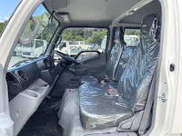 日野デュトロダブルキャブ（Wキャブ）小型（2t・3t）[写真31]