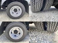 日野デュトロダブルキャブ（Wキャブ）小型（2t・3t）[写真39]