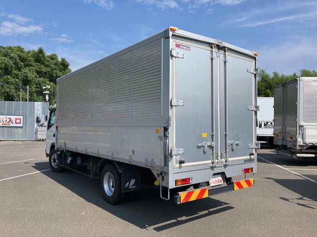 三菱ふそうキャンターアルミウイング小型（2t・3t）[写真04]