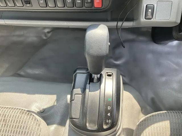 トヨタダイナアルミウイング小型（2t・3t）[写真36]