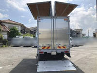 トヨタダイナアルミウイング小型（2t・3t）[写真09]