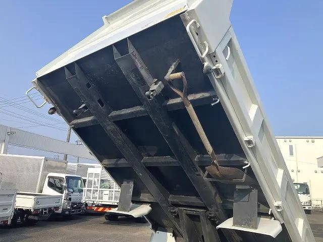 いすゞエルフダンプ小型（2t・3t）[写真27]