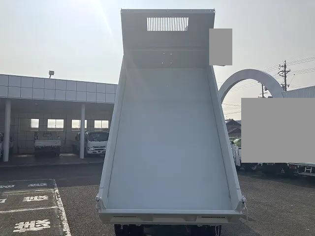 いすゞエルフダンプ小型（2t・3t）[写真05]