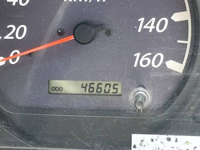 いすゞエルフ平ボディ小型（2t・3t）[写真16]