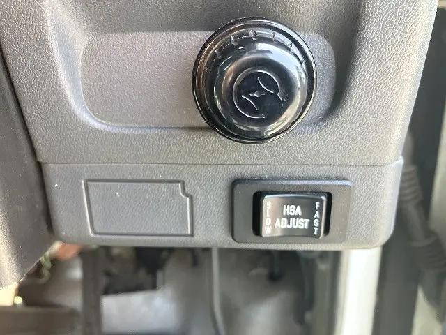 いすゞエルフ平ボディ小型（2t・3t）[写真20]