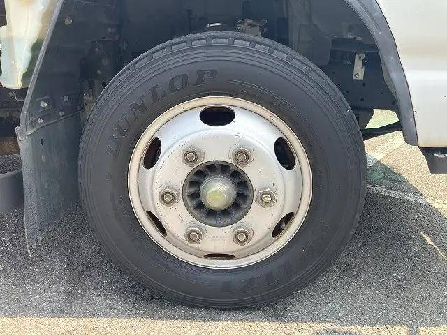 いすゞエルフ平ボディ小型（2t・3t）[写真25]