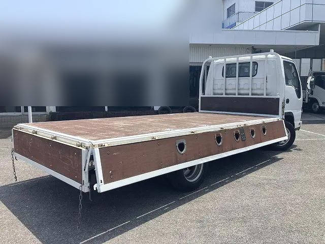 いすゞエルフ平ボディ小型（2t・3t）[写真09]