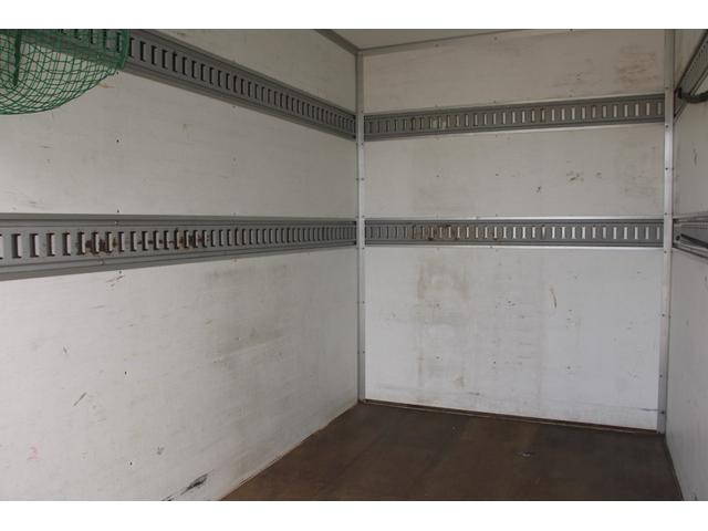 いすゞエルフパネルバン小型（2t・3t）[写真15]