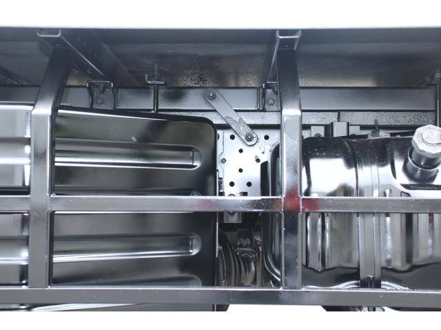 いすゞエルフパネルバン小型（2t・3t）[写真18]