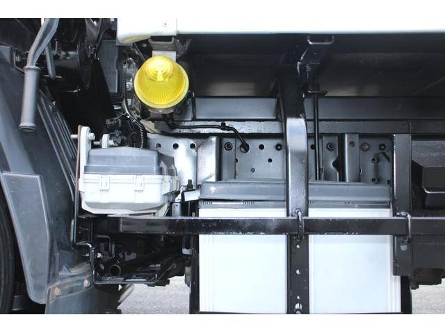 いすゞエルフパネルバン小型（2t・3t）[写真20]