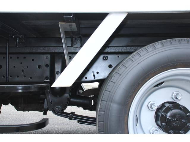 いすゞエルフパネルバン小型（2t・3t）[写真22]