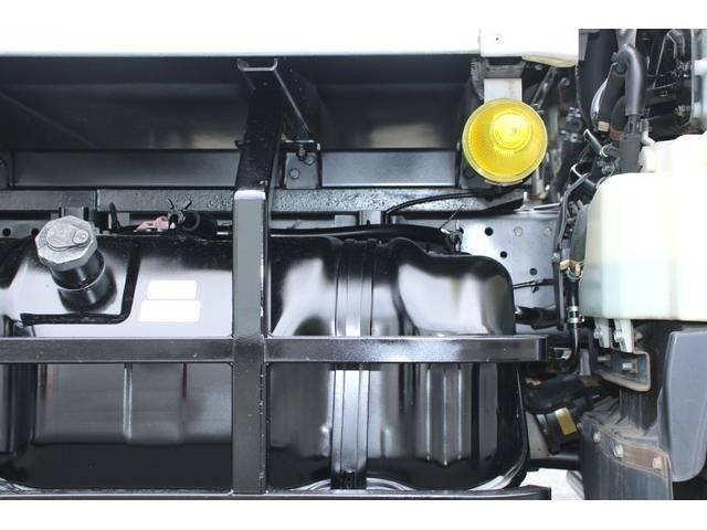 いすゞエルフパネルバン小型（2t・3t）[写真26]