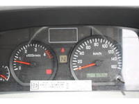 いすゞエルフパネルバン小型（2t・3t）[写真31]