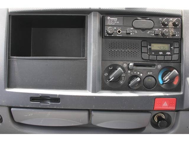 いすゞエルフパネルバン小型（2t・3t）[写真32]