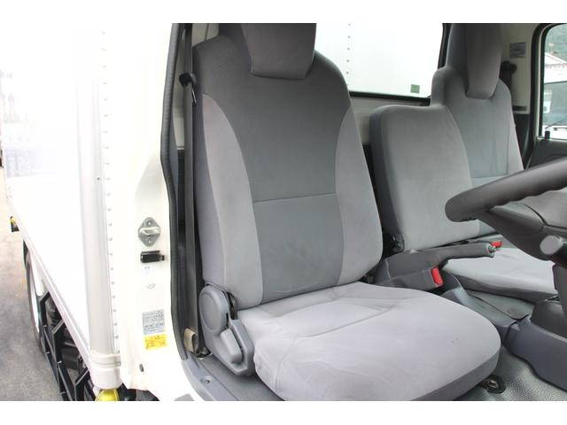 いすゞエルフパネルバン小型（2t・3t）[写真34]