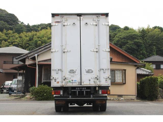 いすゞエルフパネルバン小型（2t・3t）[写真06]