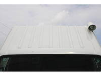 いすゞエルフパネルバン小型（2t・3t）[写真08]