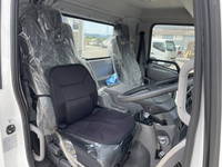 UDトラックスコンドルクレーン4段中型（4t）[写真33]