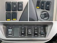 UDトラックスコンドルクレーン4段中型（4t）[写真39]