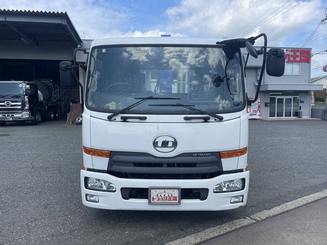 UDトラックスコンドルクレーン4段中型（4t）[写真07]