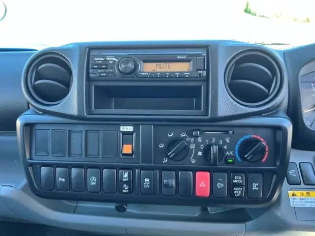 日野デュトロコンテナ専用車小型（2t・3t）[写真14]