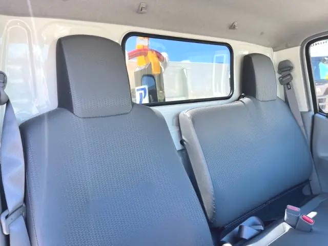 日野デュトロコンテナ専用車小型（2t・3t）[写真16]