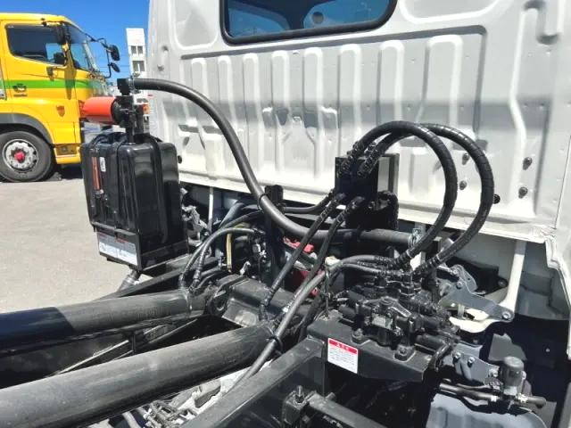 日野デュトロコンテナ専用車小型（2t・3t）[写真22]