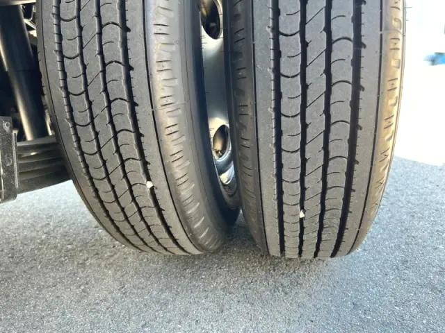 日野デュトロコンテナ専用車小型（2t・3t）[写真26]