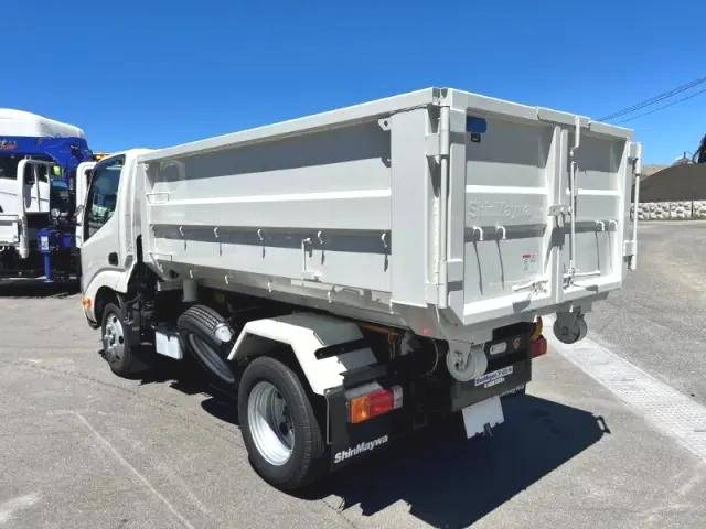 日野デュトロコンテナ専用車小型（2t・3t）[写真04]