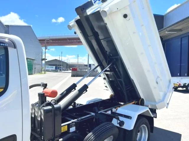 日野デュトロコンテナ専用車小型（2t・3t）[写真07]