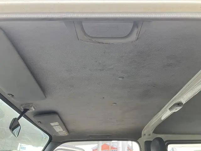 日野デュトロダブルキャブ（Wキャブ）小型（2t・3t）[写真14]